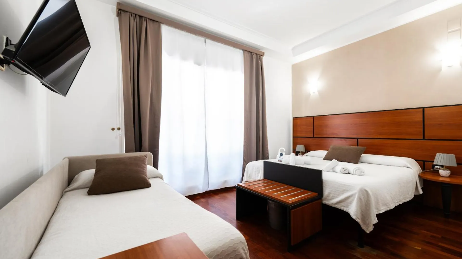 Hotel City Center Palermo 2*,  Italy