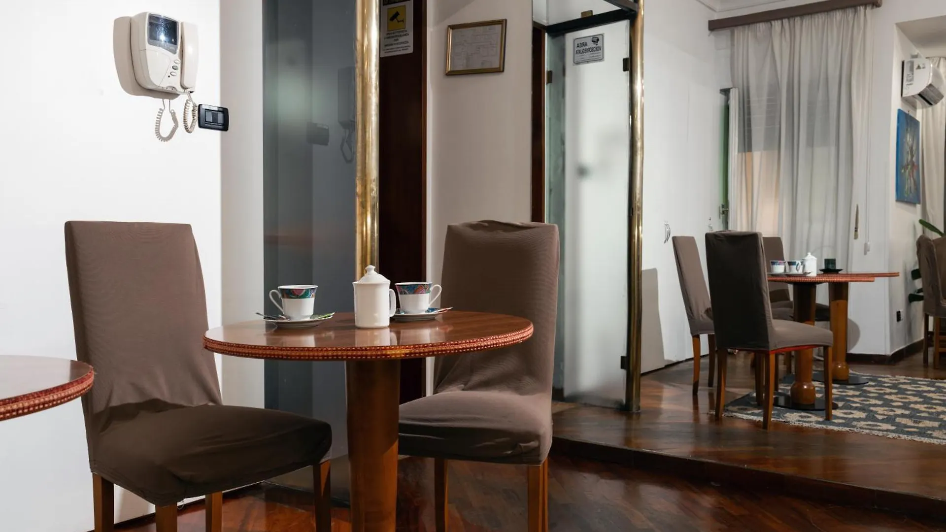 **  Hotel City Center 팔레르모 이탈리아