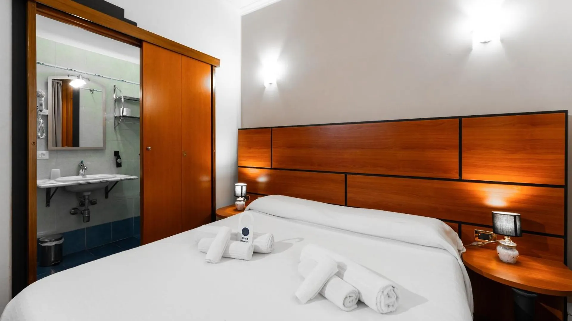 Hotel City Center Palermo 2*,